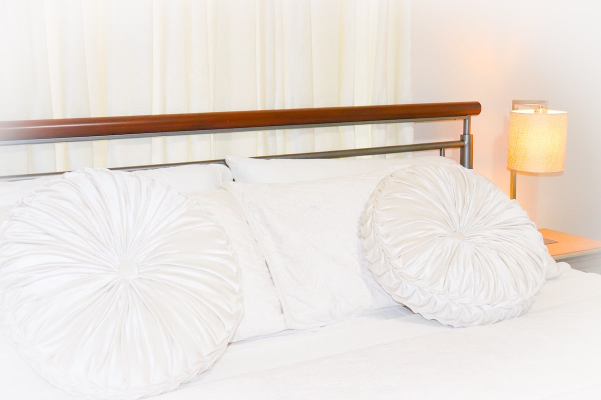 ห้องนอนใหญ่