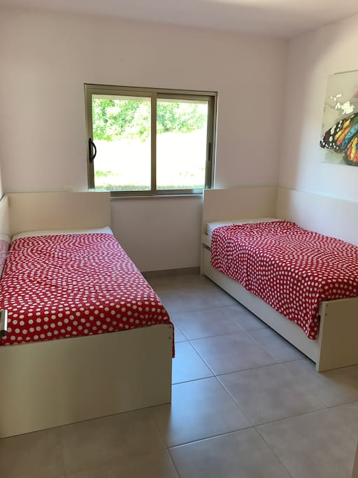 Chambre 2 - Lits gigognes
