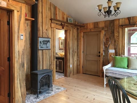 Successful Airbnb property: Pacific Coast Highway Milkhouse in Morro Bay