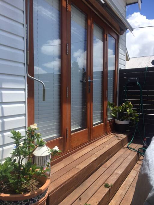 Front of main bedroom flowing into front deck