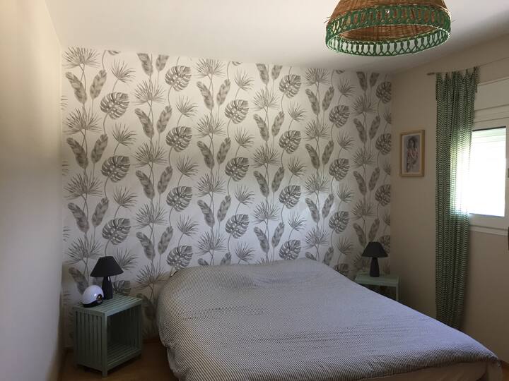 למעלה: חדר שינה 2