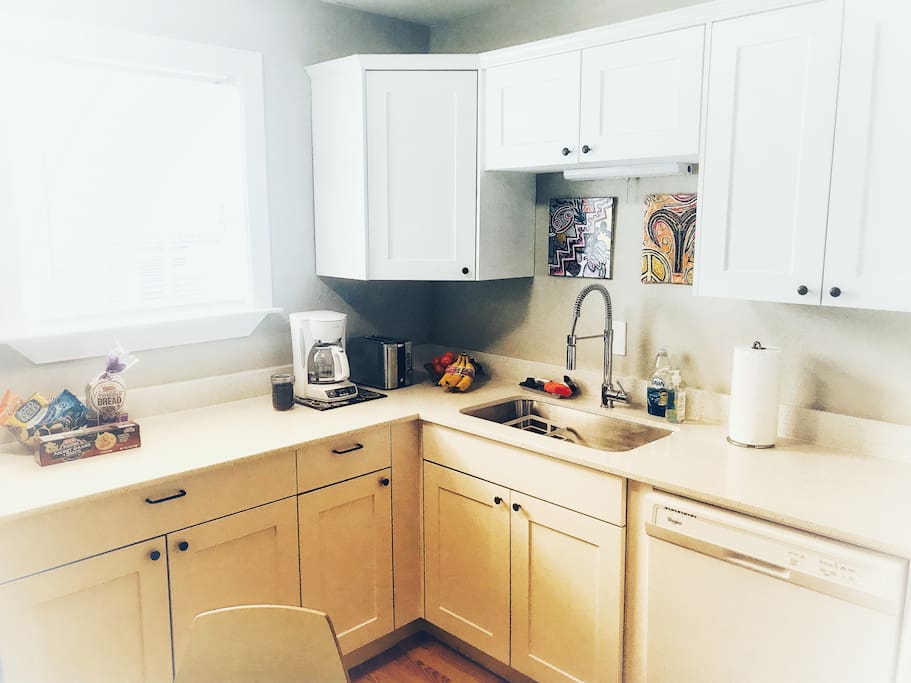 Coffee. Snacks. All here for you.