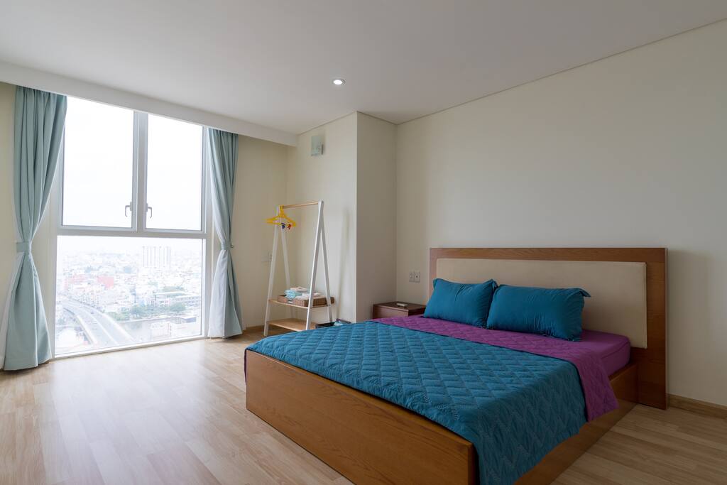 Bright & Spacious bed room (North room)