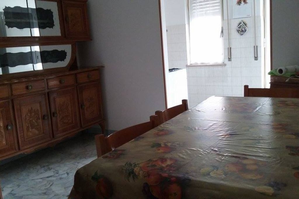 La sala e la cucina