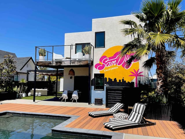 Private SD Oasis | Luxe Pool, Spa 7 min to DT