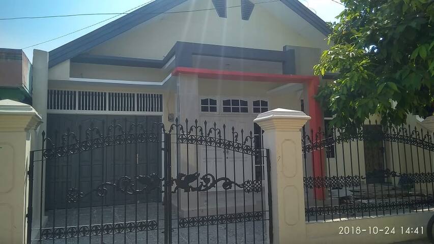 Airbnb Banjarmasin Vacation Rentals Places To Stay