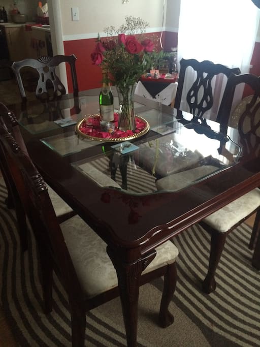 Dining rm