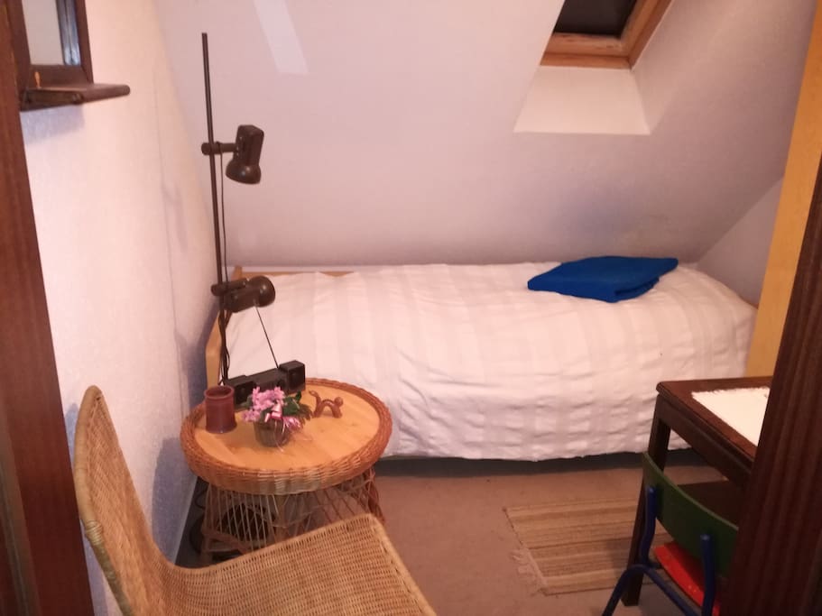 Schlafzimmer 2