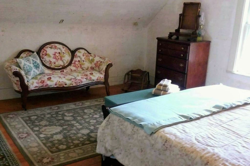 Southside of West bedroom