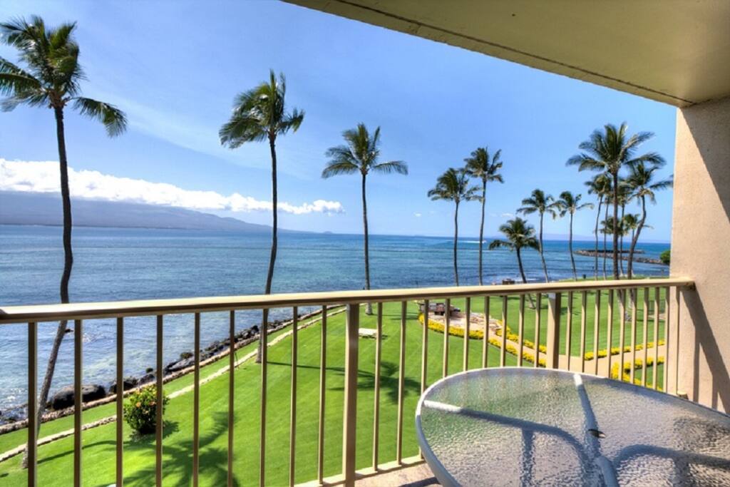 Ocean view from balcony with Pu'u Ola'i, Makena in the background.