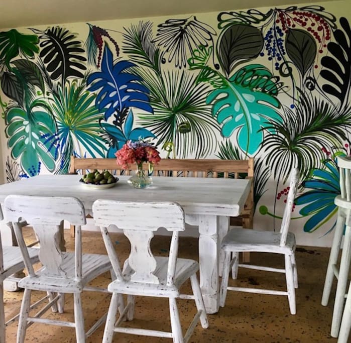 Comedor familiar / Dining room
