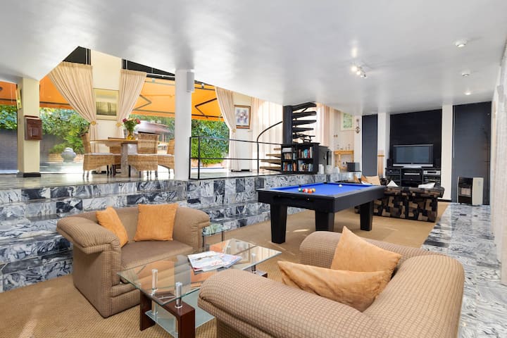 Constantia Vista: The Main House gallery image 3