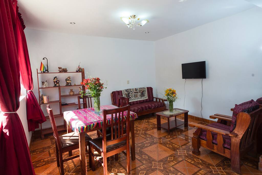 Sala & Comedor / Living room & Dinning room