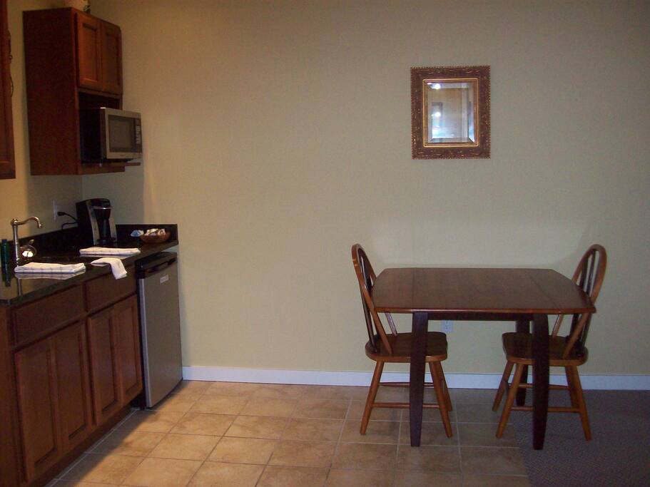 Mini-Kitchenette