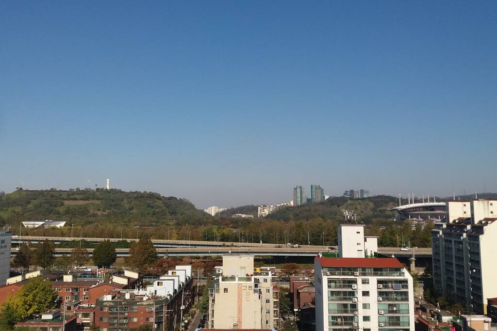 Great view from your window!!~