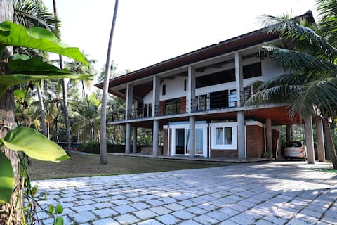 Anchor , The Beach House