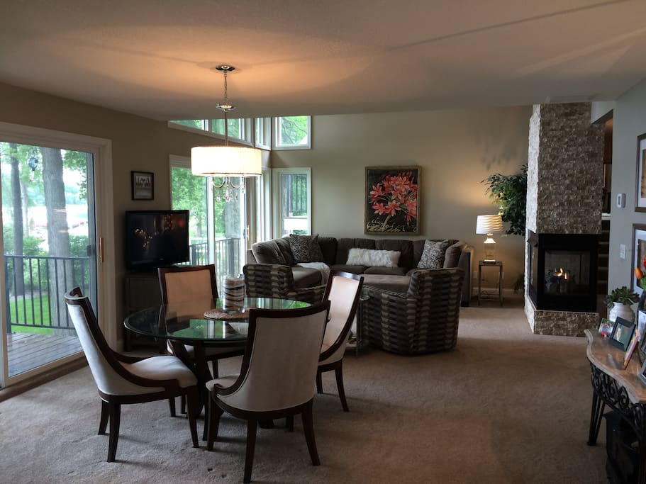 Keep everyone together, open floor plan, tons of windows. Dining table seats 8.