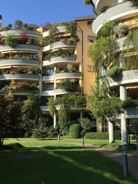 Annuncio Airbnb popolare: Strategic location between Milan and Lakes a Busto Arsizio