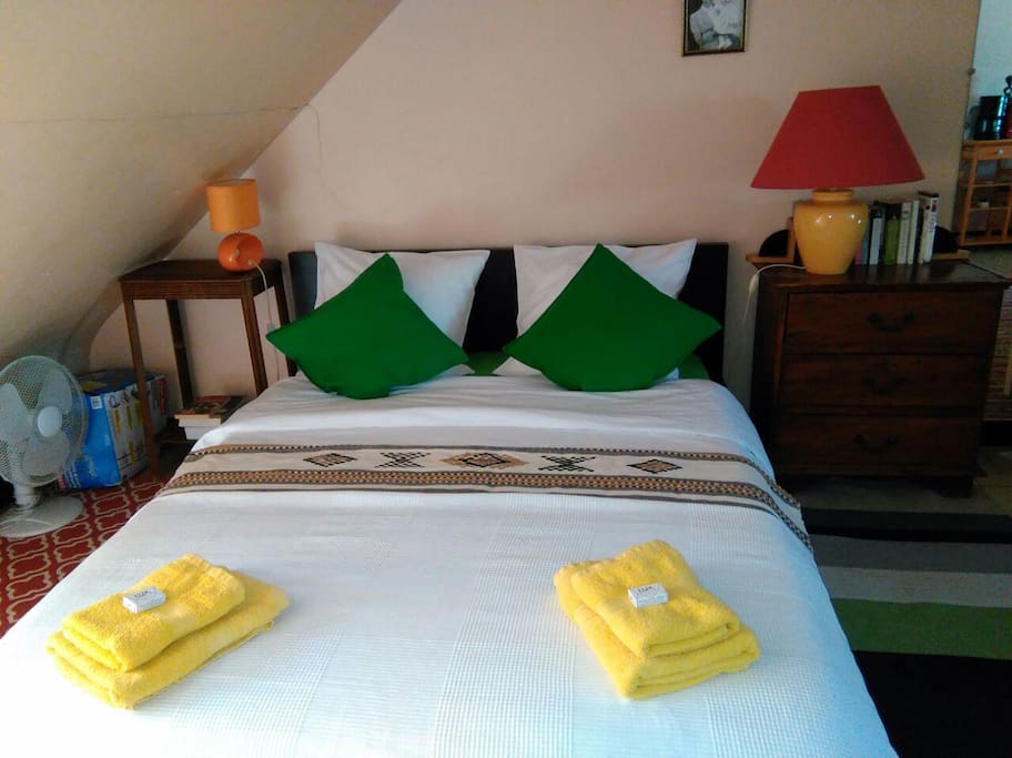 the bed in the room 2