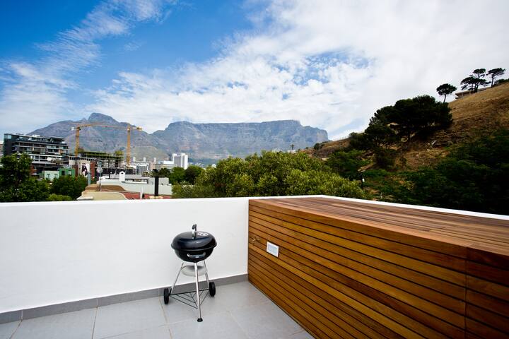 Bartholomew House gallery image 3