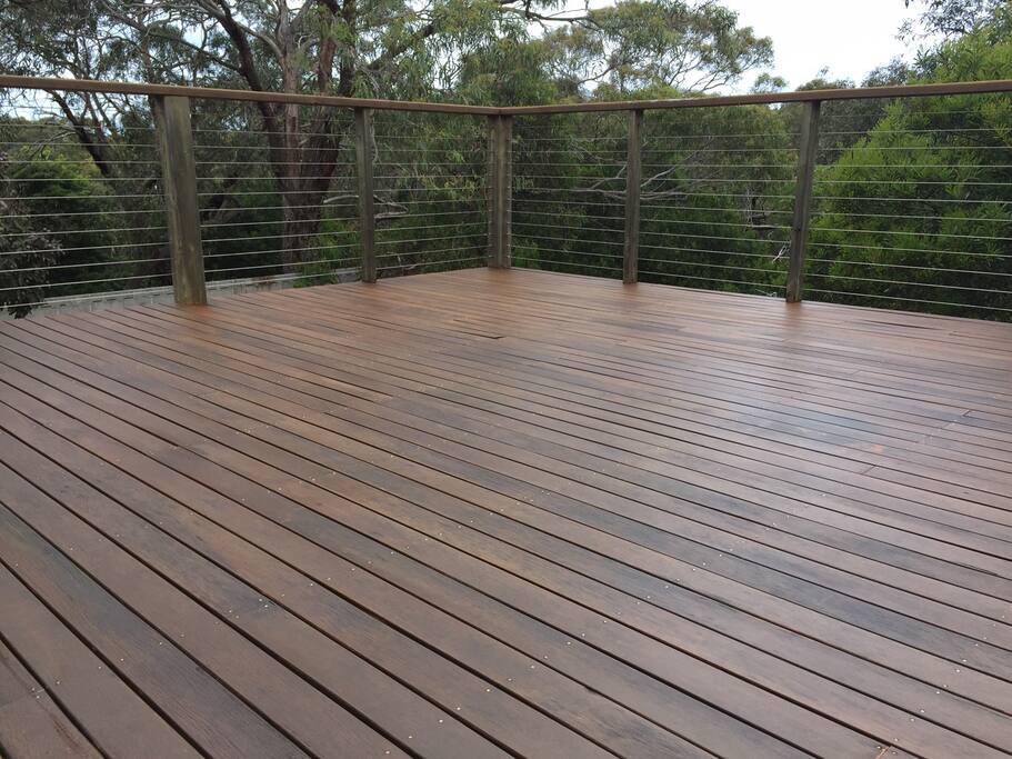 Rear deck