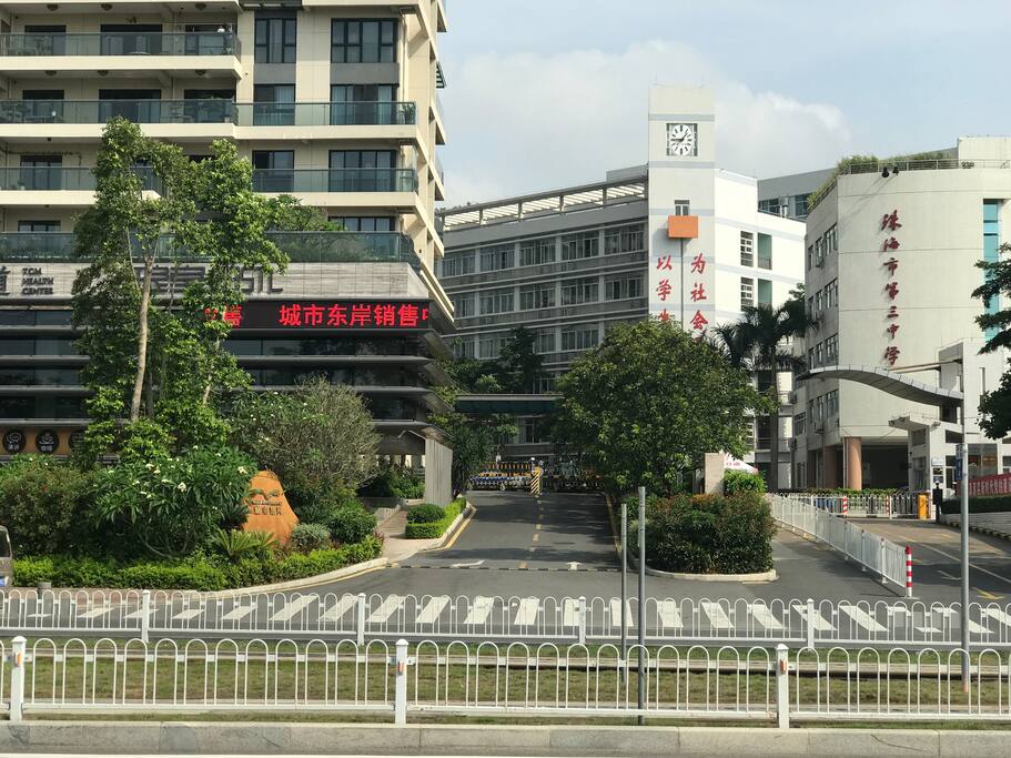 小区入口