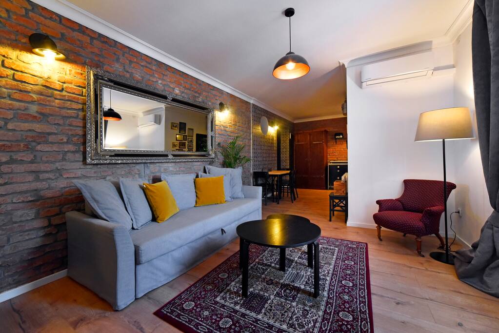 living room, modern furniture, a beautiful view