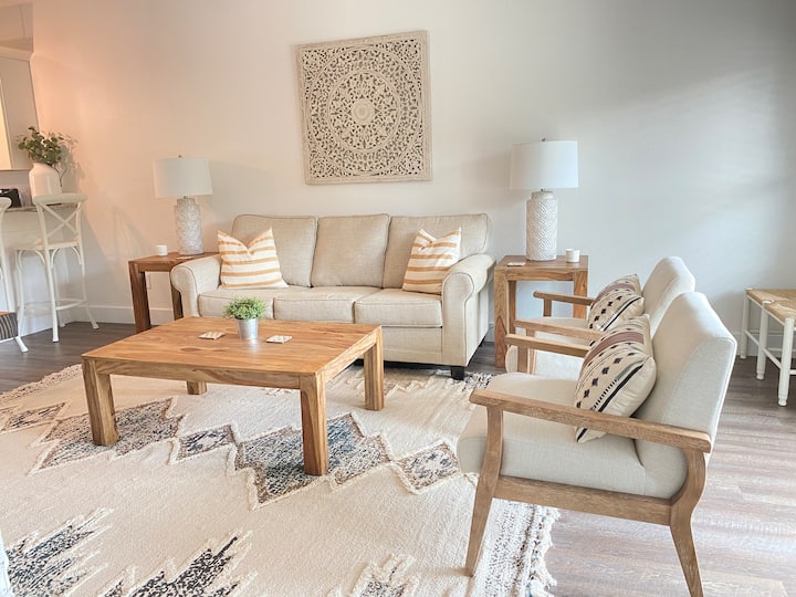 Dog Friendly | 2 Master Bedrooms | King Beds (T6) - Kill Devil Hills, NC
