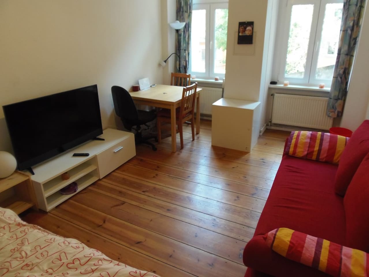 Bright & Central Prenzlauer Berg Studio Apartment! Apartments for