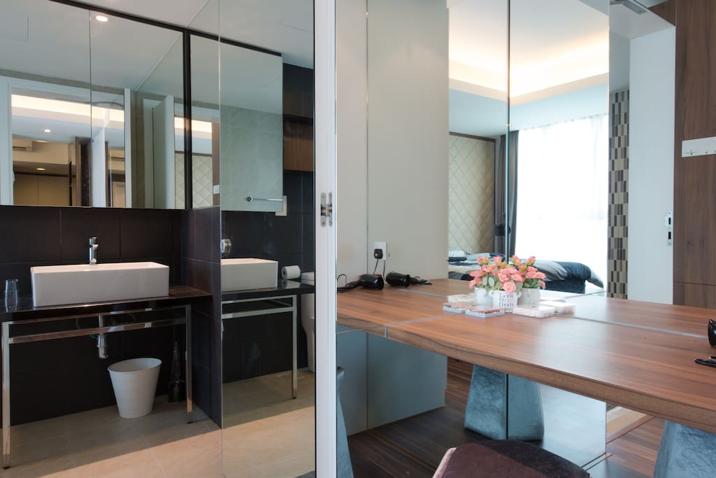 Lifestyle Suite | Dressing Table