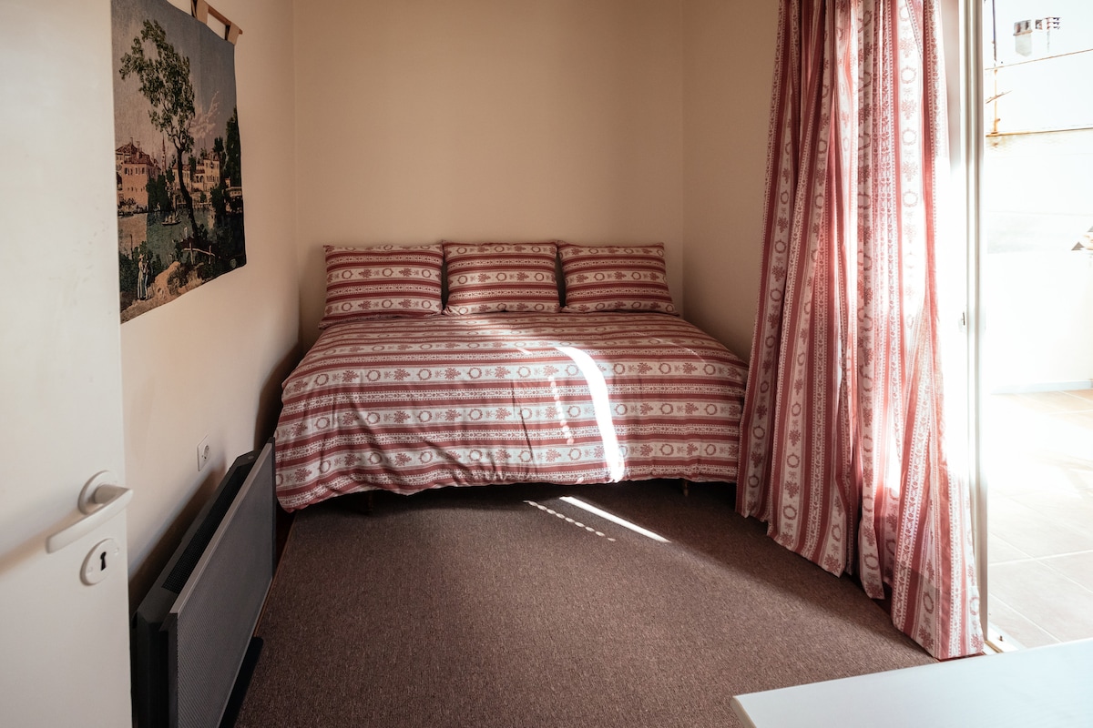 Спална соба 2