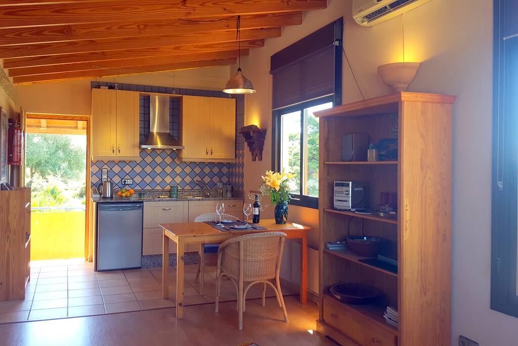 Loft >>Valdevaqueros >>
Fully equipped kitchen