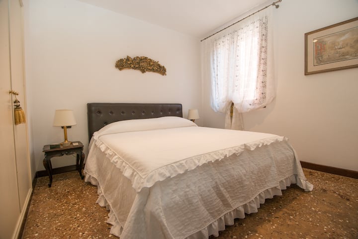 Главна спалня