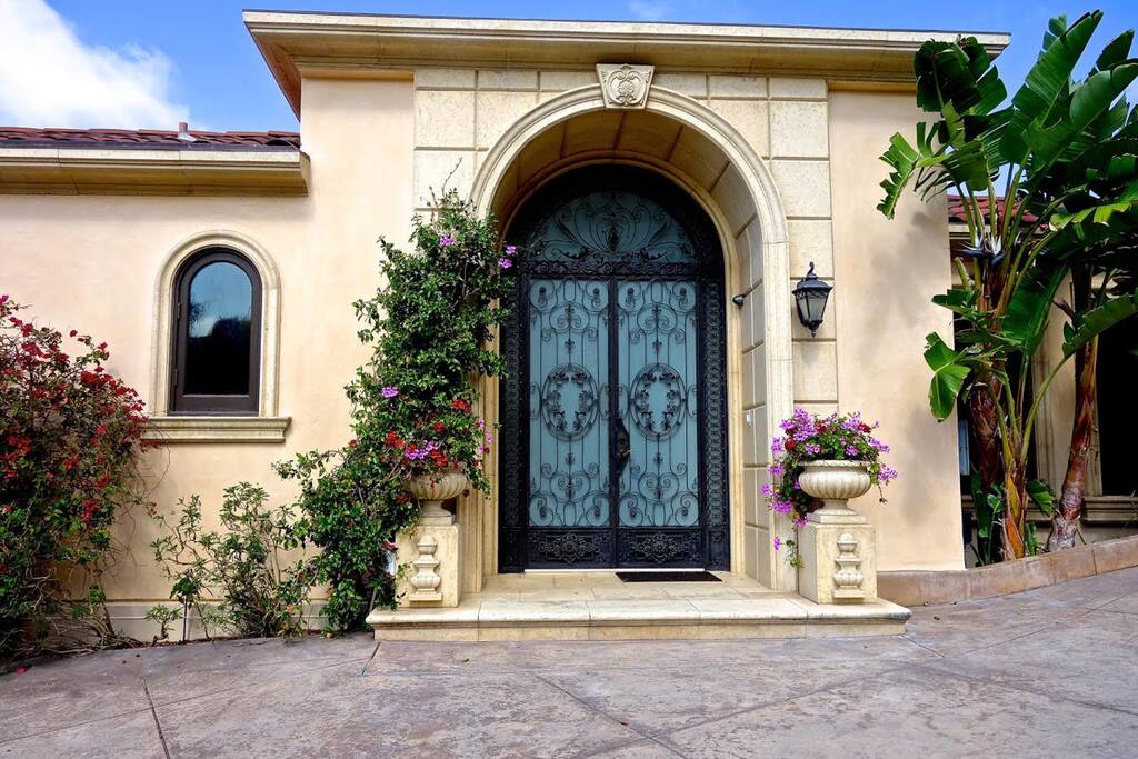 GRAND ENTRANCE.