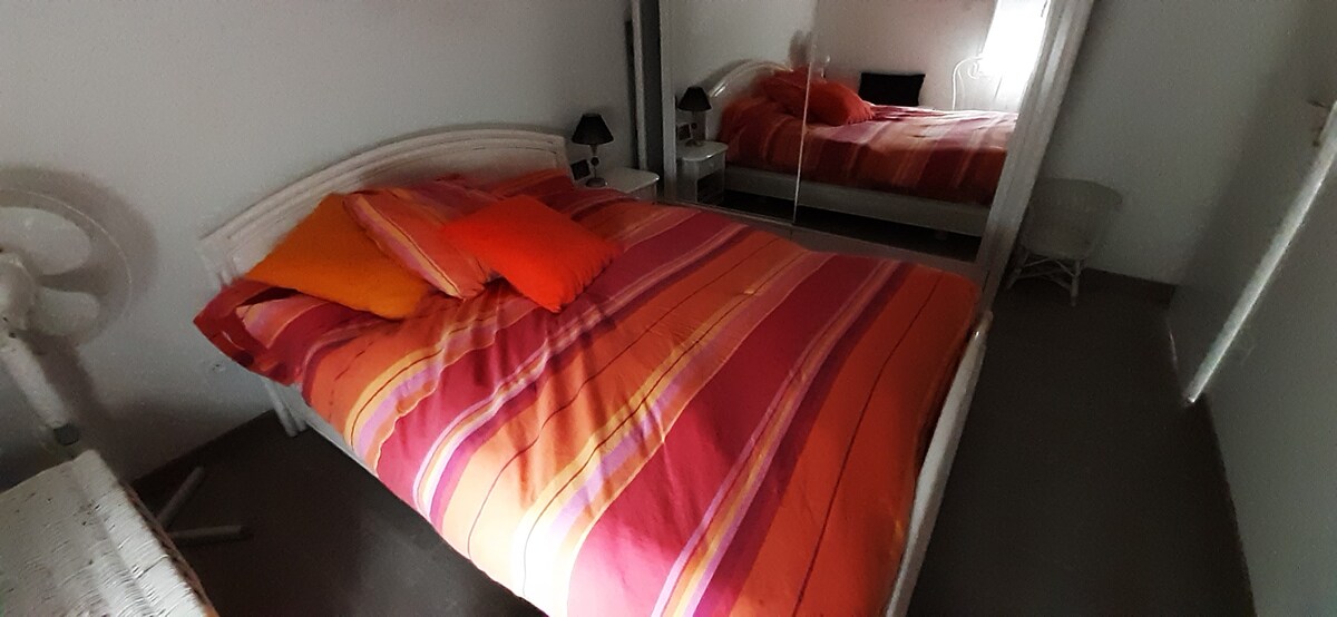 საძინებელი 2