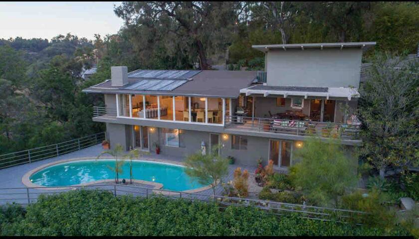 Beverly Zen gallery image 5