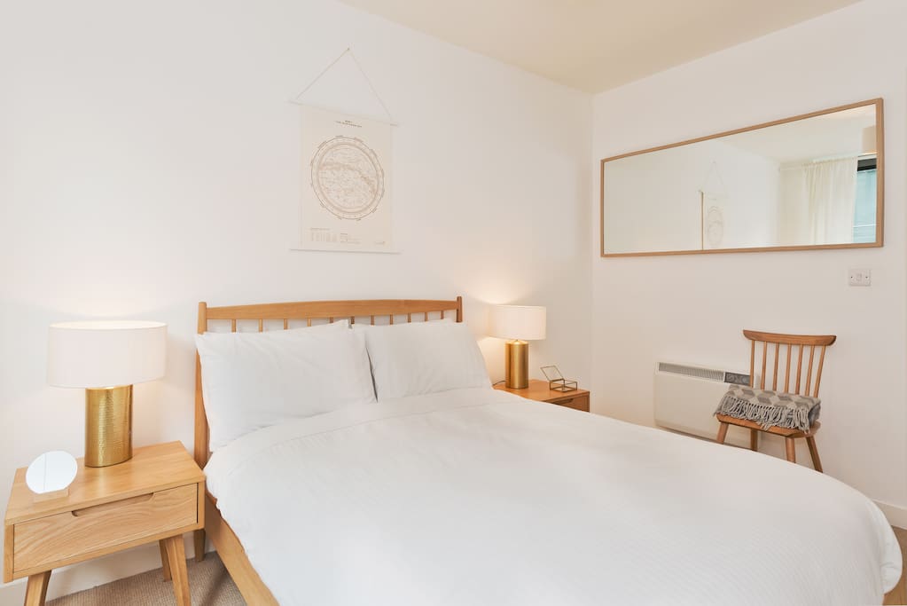 Bedroom #2 with en suite bathroom Bedroom with double bed and hotel quality mattress and freshly laundered sheets