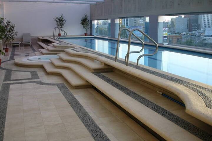 The top address for groups on Reforma Avenue gallery image 2