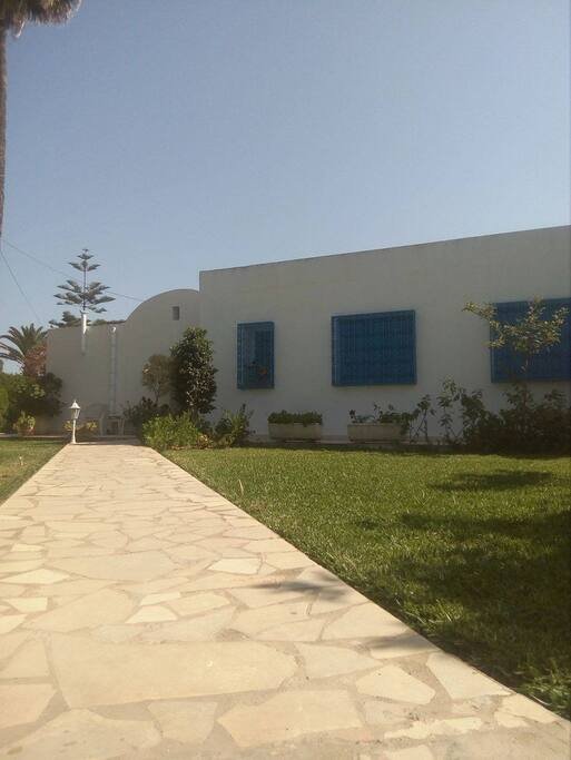 Façade/Jardin
