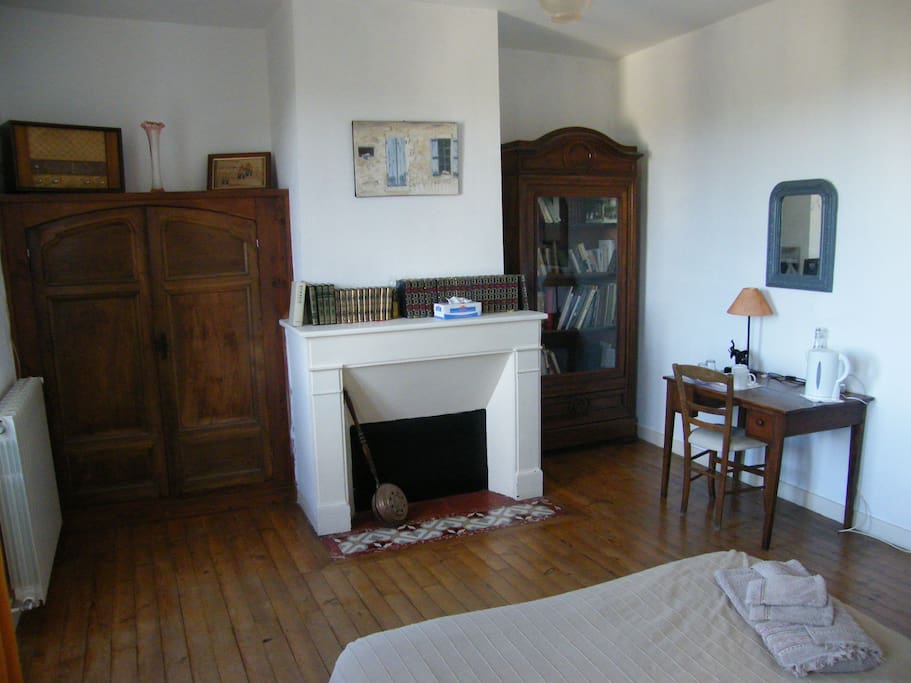 Une autre vue de la chambre