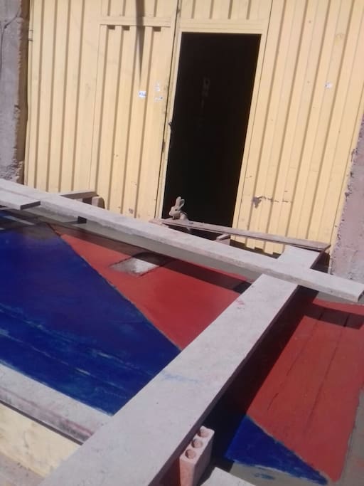 Contamos con los servicios de un conejo supervisor.