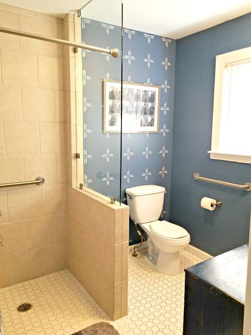 Your private en suite bathroom.