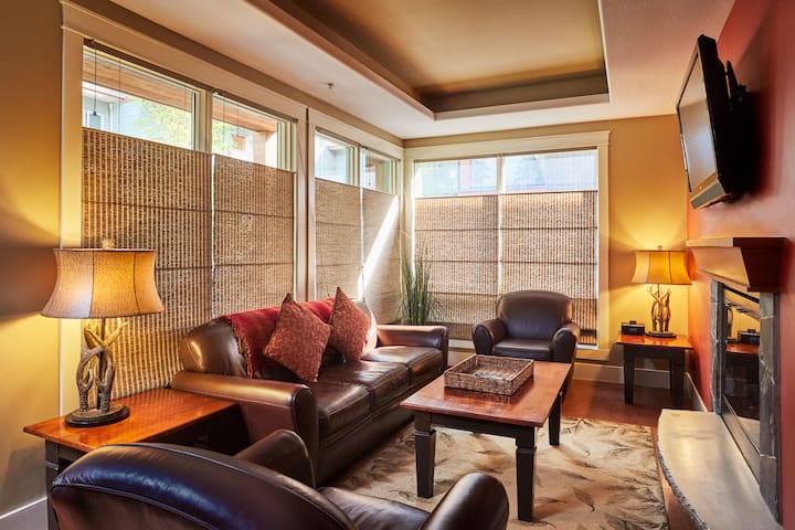 Resort suite near downtown Canmore |No Service Fee