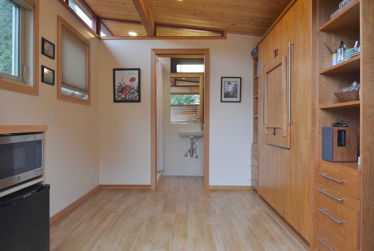 Private Cottage Retreat