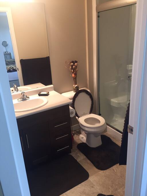 Master Washroom