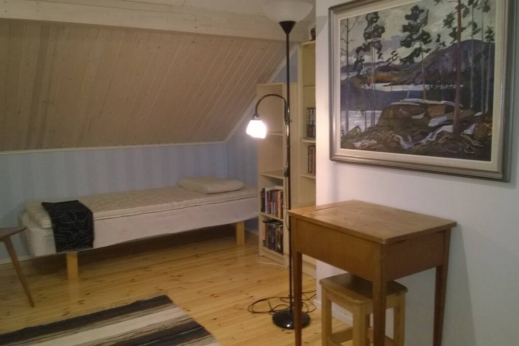 Bedroom 2nd floor