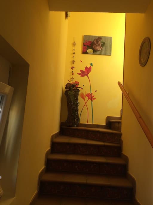Escaleras (subida a vivienda)