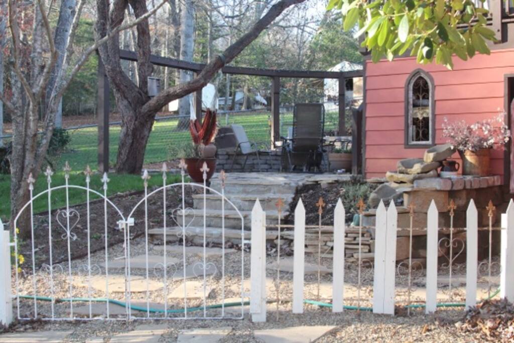 Entrance to backyard