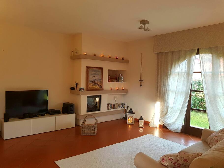 Sala vista giardino