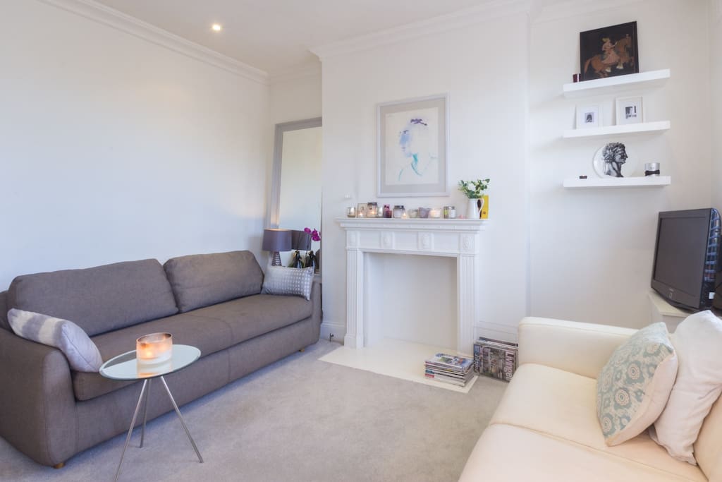 Use of lounge.